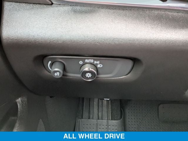 2024 Chevrolet Traverse Limited LT Cloth