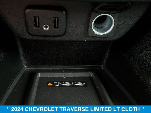 2024 Chevrolet Traverse Limited LT Cloth