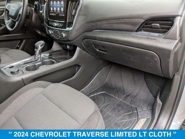2024 Chevrolet Traverse Limited LT Cloth