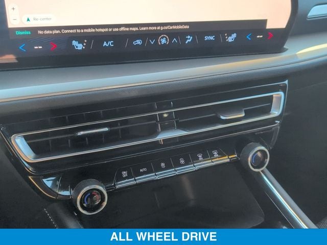 2025 Chevrolet Traverse LT 2LT
