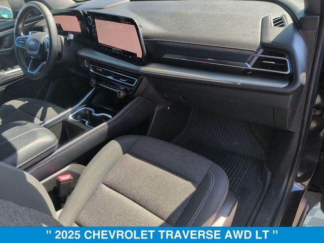 2025 Chevrolet Traverse LT 2LT