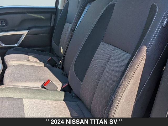 2024 Nissan Titan SV