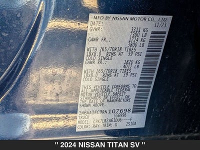 2024 Nissan Titan SV