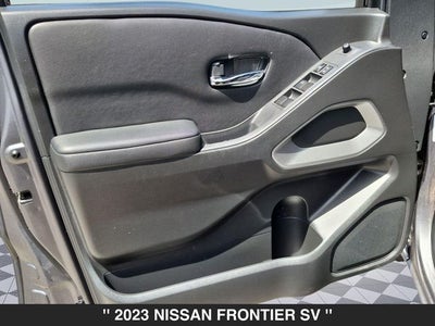 2023 Nissan Frontier SV