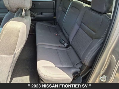 2023 Nissan Frontier SV