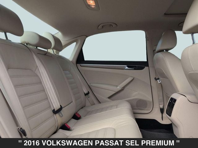 2016 Volkswagen Passat SEL Premium