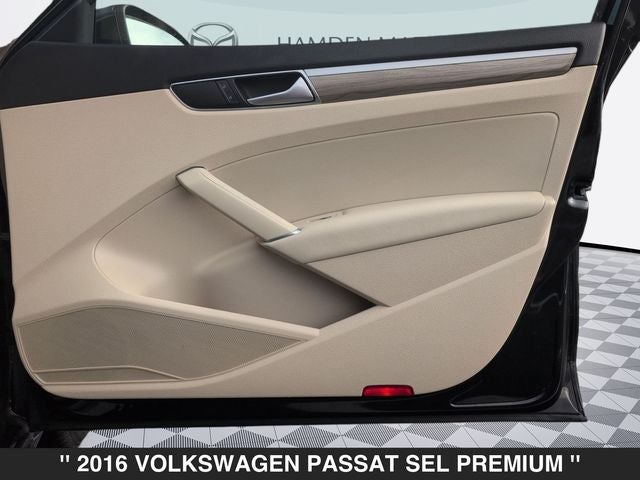 2016 Volkswagen Passat SEL Premium