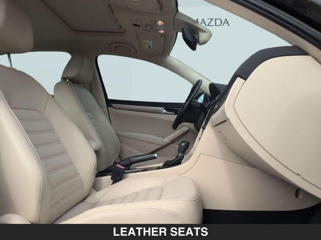 2016 Volkswagen Passat SEL Premium