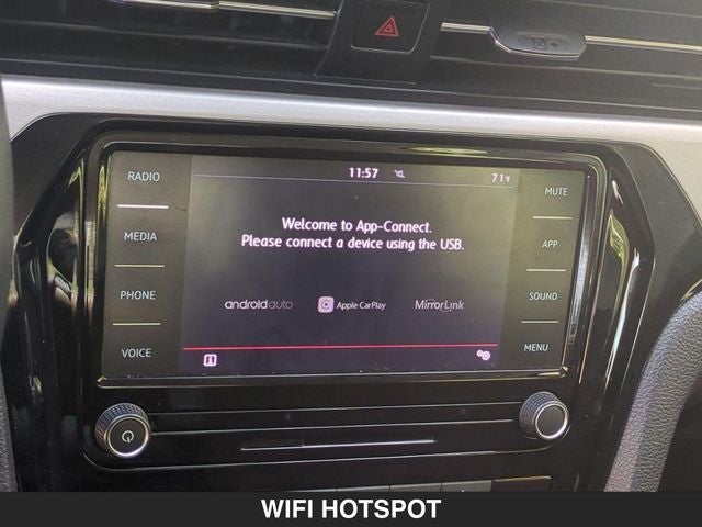 2022 Volkswagen Passat 2.0T SE