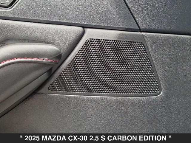 2025 Mazda CX-30 2.5 S Carbon Edition