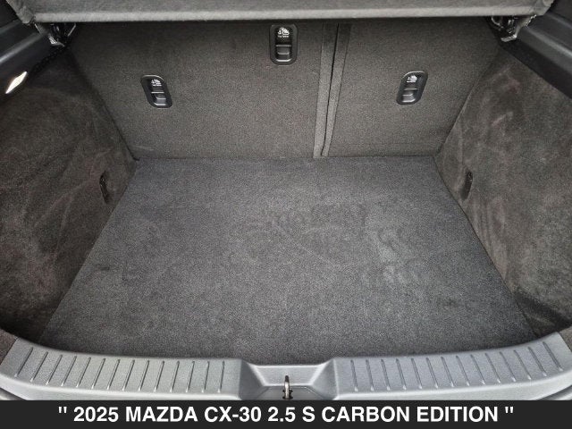 2025 Mazda CX-30 2.5 S Carbon Edition