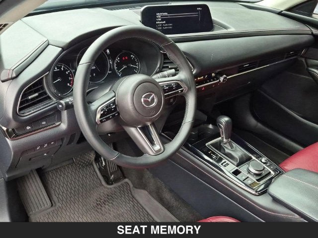 2025 Mazda CX-30 2.5 S Carbon Edition