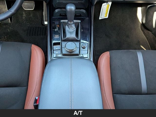 2025 Mazda CX-30 2.5 Carbon Turbo