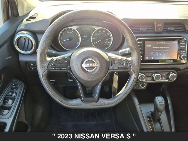 2023 Nissan Versa 1.6 S
