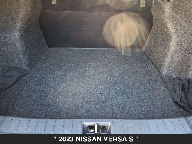 2023 Nissan Versa 1.6 S