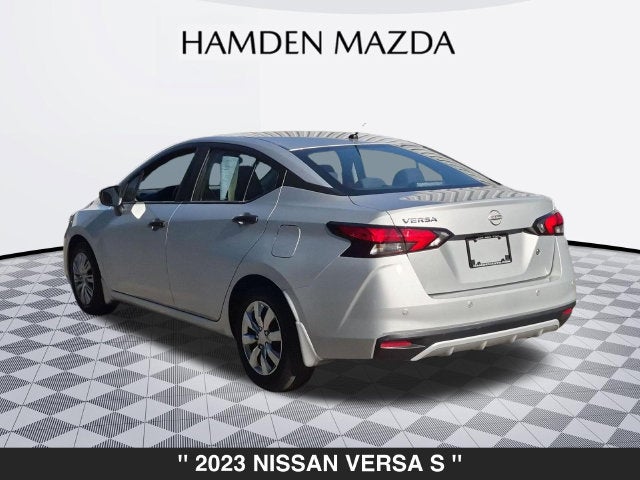2023 Nissan Versa 1.6 S