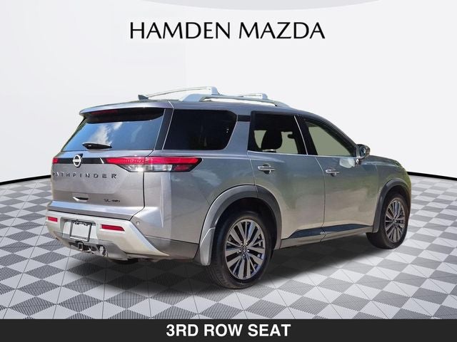 2023 Nissan Pathfinder SL