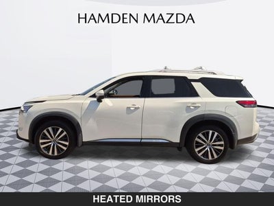 2022 Nissan Pathfinder Platinum
