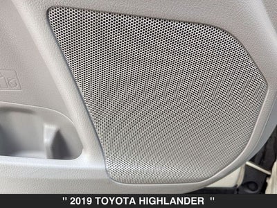 2019 Toyota Highlander LE