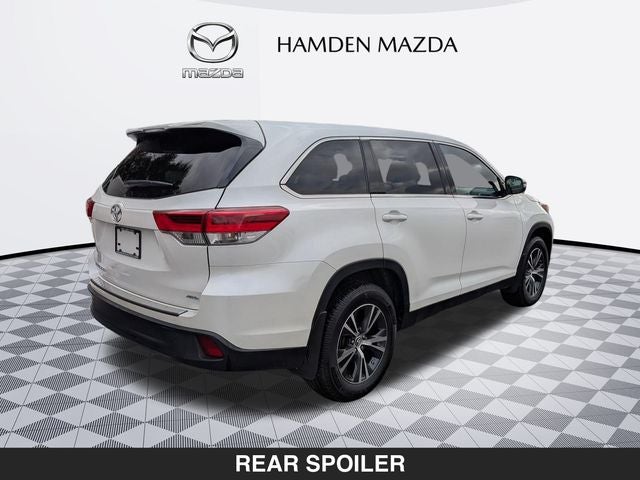2019 Toyota Highlander LE