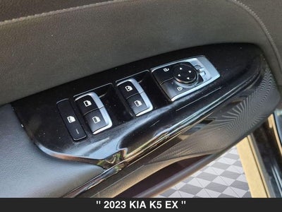 2023 Kia K5 EX