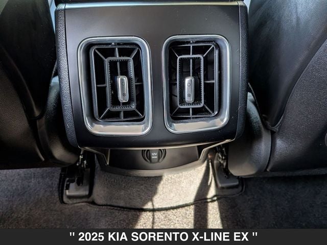 2025 Kia Sorento X-Line EX