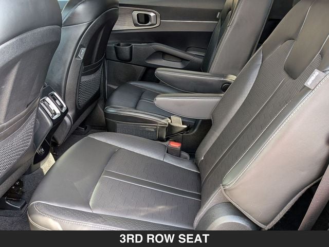 2025 Kia Sorento X-Line EX