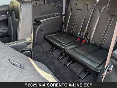 2025 Kia Sorento X-Line EX