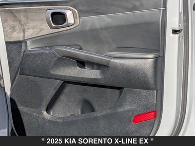 2025 Kia Sorento X-Line EX