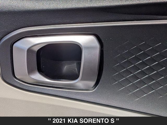 2021 Kia Sorento S