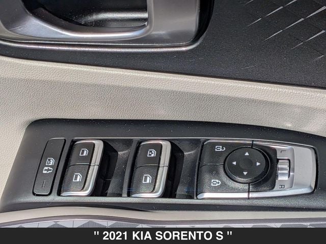 2021 Kia Sorento S