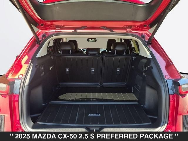 2025 Mazda MAZDA CX-50 2.5 S Preferred Package
