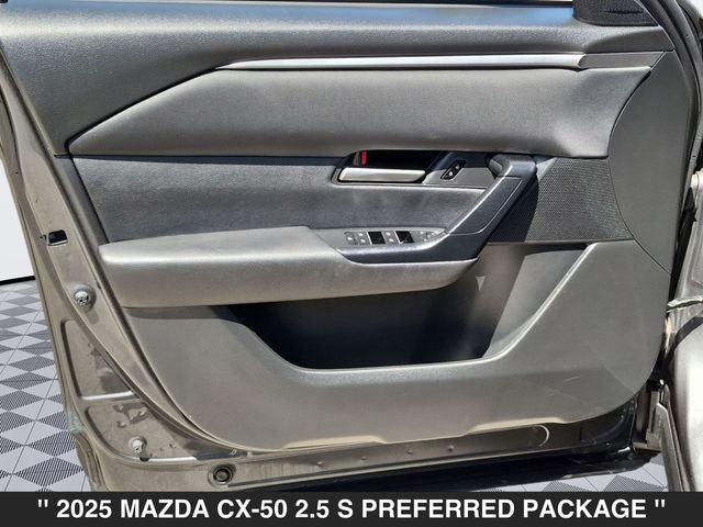 2025 Mazda MAZDA CX-50 2.5 S Preferred Package