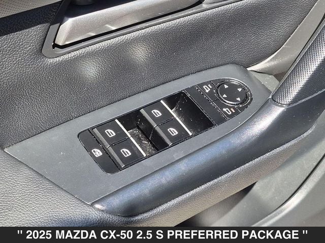 2025 Mazda MAZDA CX-50 2.5 S Preferred Package