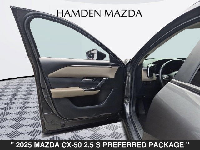 2025 Mazda CX-50 2.5 S Preferred Package