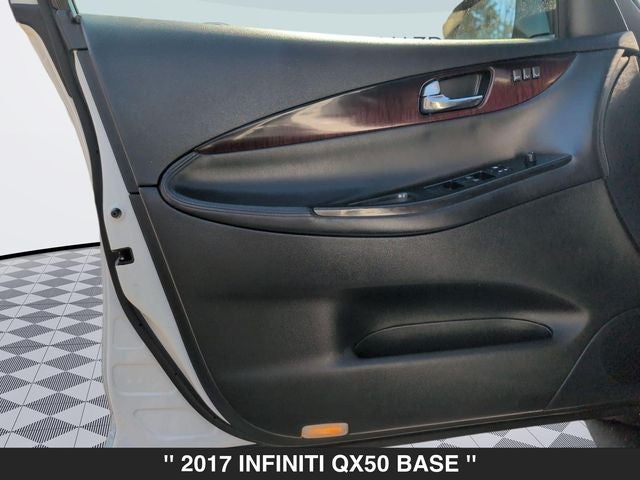 2017 INFINITI QX50 Base