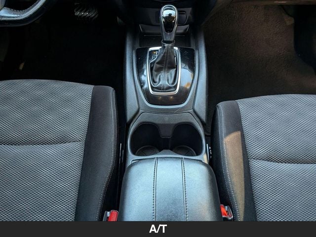 2020 Nissan Rogue Sport SV