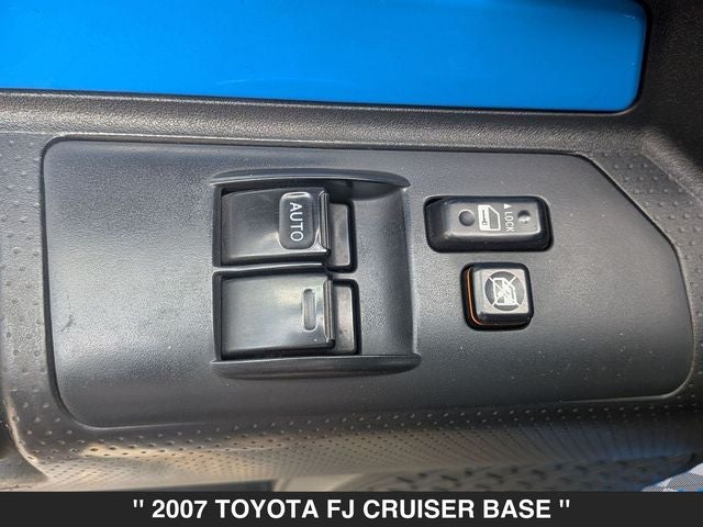 2007 Toyota FJ Cruiser Base