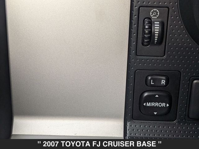 2007 Toyota FJ Cruiser Base