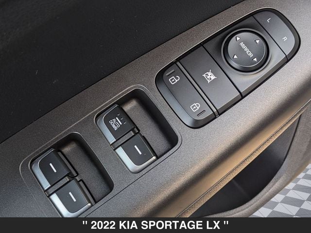 2022 Kia Sportage LX