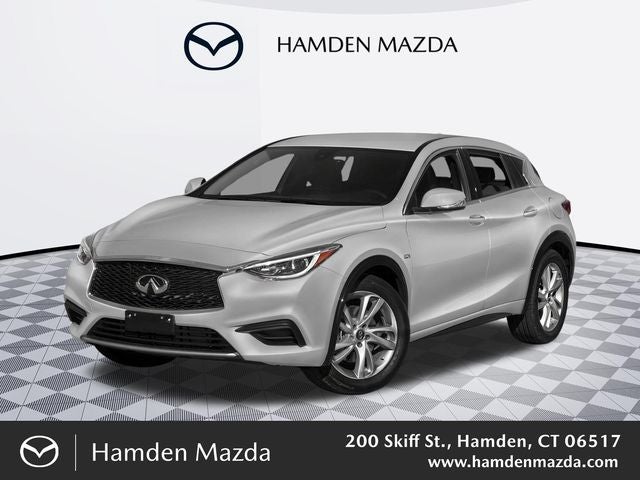 2017 INFINITI QX30 Premium