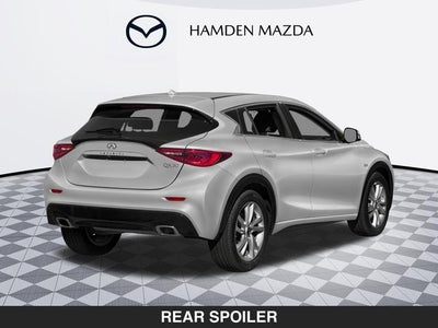 2017 INFINITI QX30 Premium